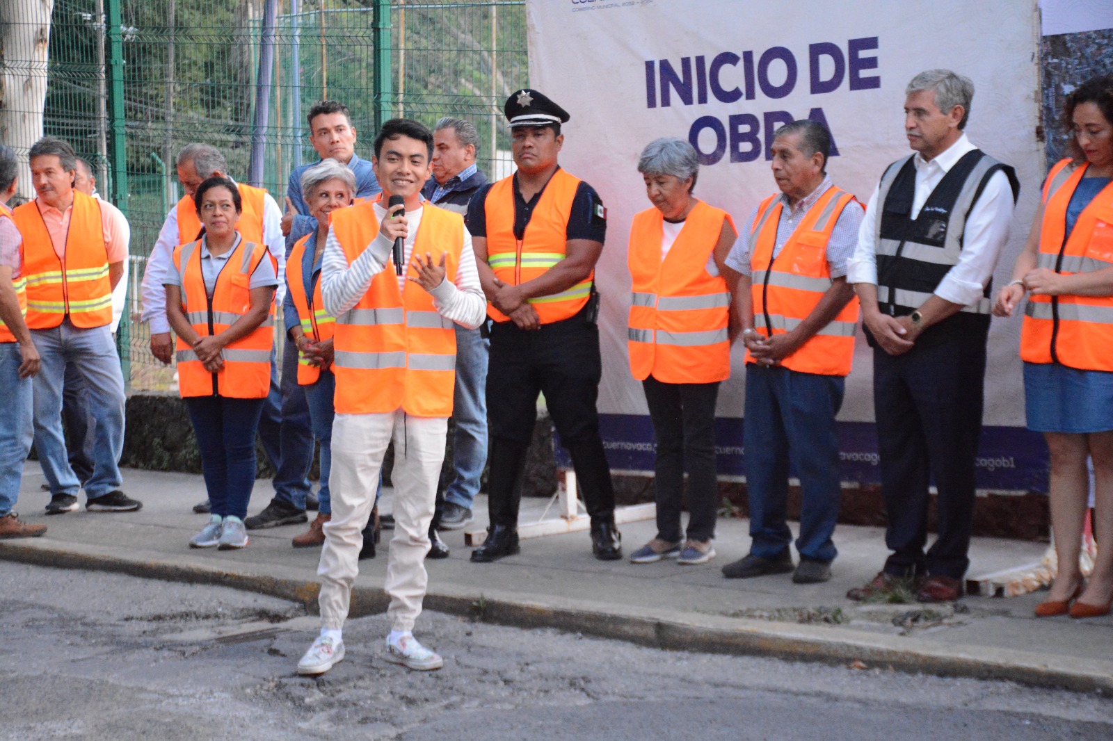 CON INVERSIÓN HISTÓRICA JOSÉ LUIS URIÓSTEGUI DA BANDERAZO DE ARRANQUE  A LAS OBRAS EN AVENIDA UNIVERSIDAD