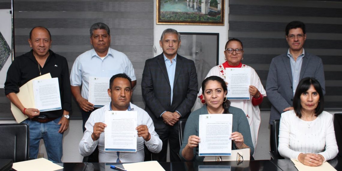 Firma Urióstegui incremento salarial a trabajadores sindicalizados del ayuntamiento de Cuernavaca