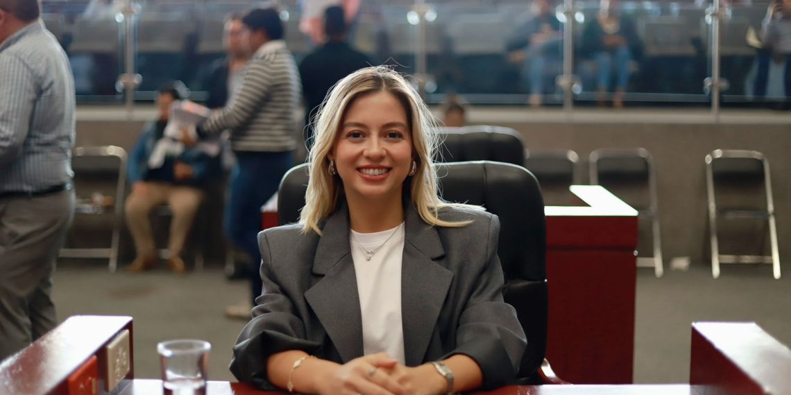 Diputada Andrea Gordillo presenta iniciativa contra el maltrato y sacrificio animal