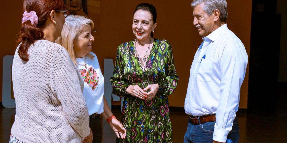 El alcalde Urióstegui respalda a las escuelas y alumnos de Cuernavaca