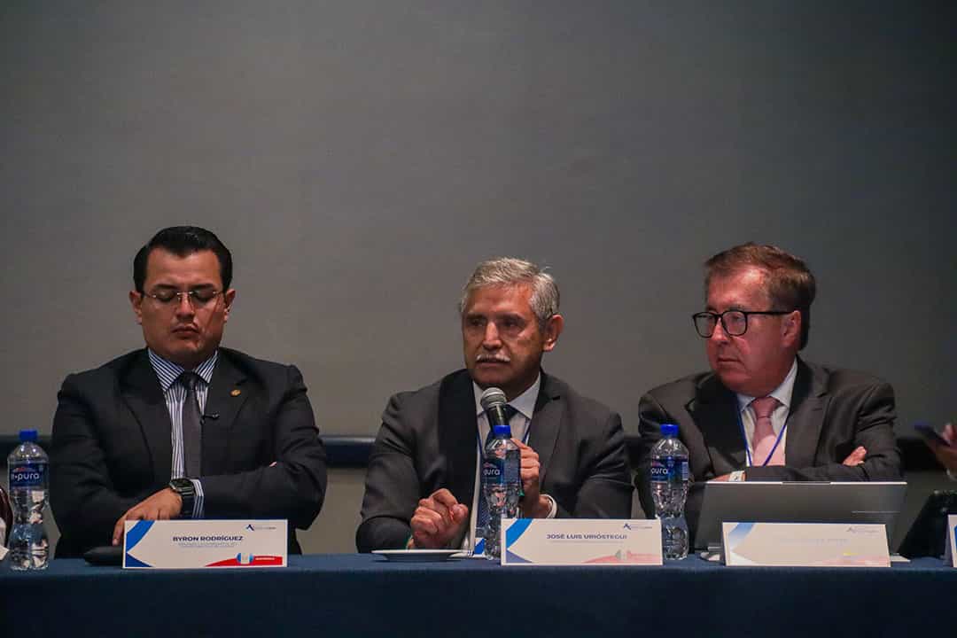 JOSÉ LUIS URIÓSTEGUI DESTACA EN FORO INTERNACIONAL LA IMPORTANCIA DE FORTALECER INSTITUCIONES Y DERECHOS HUMANOS