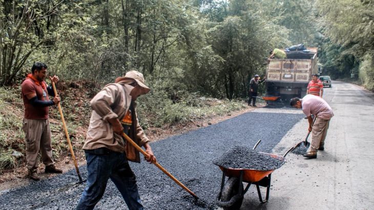 Cuernavaca intensifica trabajos de bacheo en avenidas de la zona norte ante el desgaste por temporada de lluvias