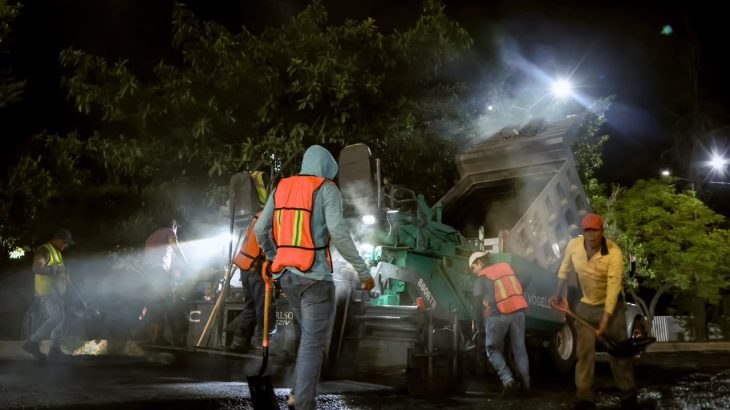 Refuerzan programa de bacheo con trabajos nocturnos en más de 26 vialidades de Cuernavaca