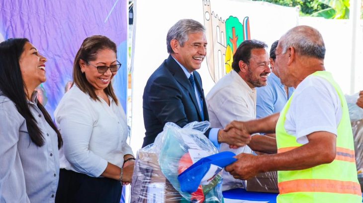 Cuernavaca entrega uniformes y equipo a personal municipal con inversión de más de 5 millones de pesos